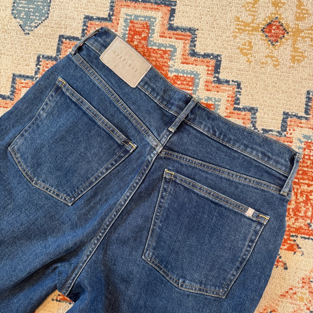 Everlane The Original Cheeky Crop Jean - Picture 6 of 6